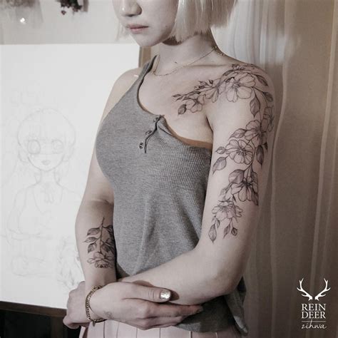 One of the most common questions people ask before getting a tattoo is where to place it on their body. Pretty Floral Arm & Shoulder Tattoo | Best tattoo design ideas