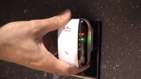 How do this even works. SuperBoost Wifi Booster - Preview - YouTube