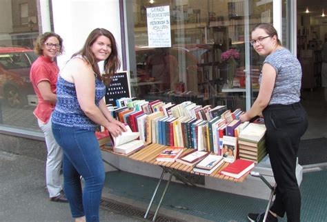 6,332 likes · 1,231 talking about this · 148 were here. Fougères : la bouquinerie Des livres et vous a déménagé ...