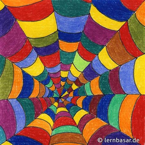 Wenn's zuhause am schönsten ist, ist es musterring. Farbiges Spinnennetz | Spinnennetz, Erste klasse kunst und Spinne