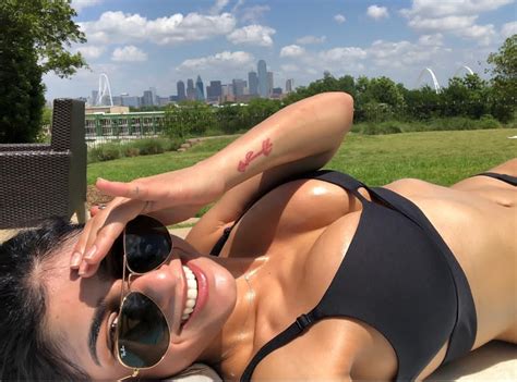 Mia khalifa ditched her risque past for a completely different profession, but her former career has continued to haunt her. 10 Scandalous And Bold Pics Of Mia Khalifa That She Never ...