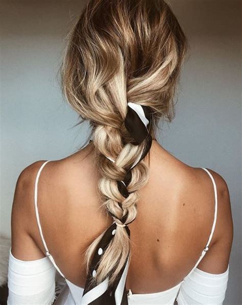 Find and save ideas about thick hair on pinterest. 10 effortlessly stylish hairstyles for thick wavy hair ...