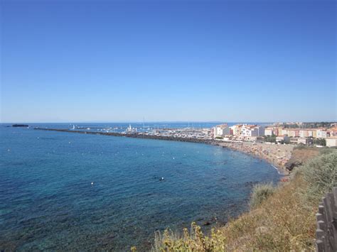 Chatte avec des filles de x hamster live ! Cap d agde beach.