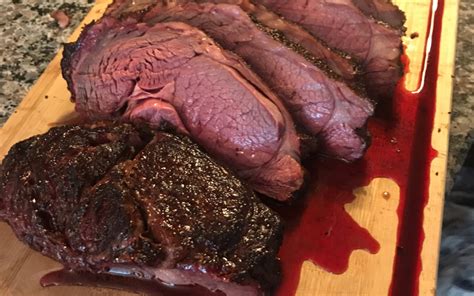 This is the perfect holiday main course! Smoked Reverse-Sear Prime Rib - food with foos