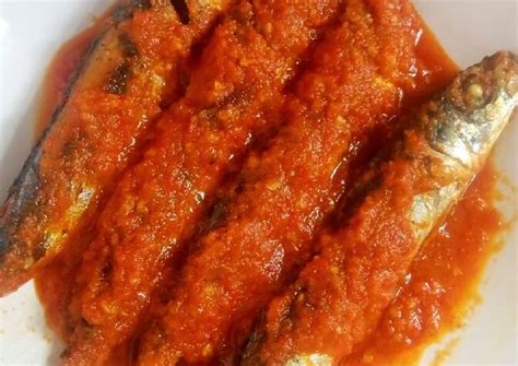 2 ekor ikan layang, bumbu sambal : Resep Balado ikan layang oleh Wulan. - Cookpad