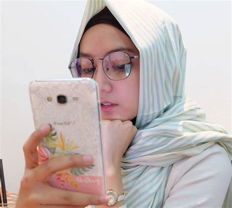 Cerita inspiratif biasanya dibuat oleh seseorang yang sudah dalam taraf bijak. Kisah Islami Inspiratif: Analogi Tentang Kebiasaan ...
