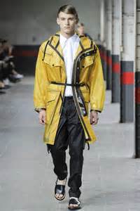 Since his eponymous line's inception in 1986, van noten has insisted on only making spring and fall collections, citing a lack of desire to make clothing that. Dries Van Noten Spring 2012 | Paris Fashion Week
