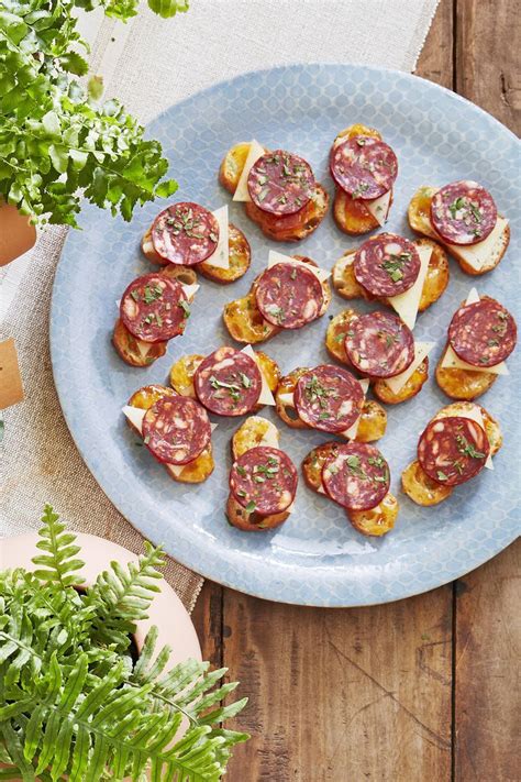 Celebrate the holiday season with these excellent christmas appetizer recipes from the chefs at food network. Cold Christmas Appetizers : Member recipes for cold finger food appetizers. - Xobokan Wallpaper