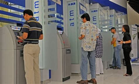 Hampir tiap minggu jika bos saya meminta masuk kerja, dia. Gaji Pekerjaan Mengisi Uang Di Atm / Bpjs Ketenagakerjaan ...