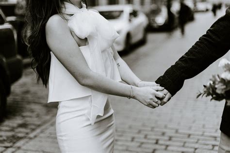 All couples who want to get married in new york need a license. How to Get Married in NYC During COVID | NYC Wedding ...