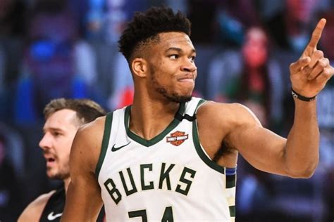 Ο greek freak ευτυχώς γλίτωσε τα χειρότερα μετά… Αντετοκούνμπο: «Τίποτα δεν είναι δεδομένο» - Ειδήσεις ...