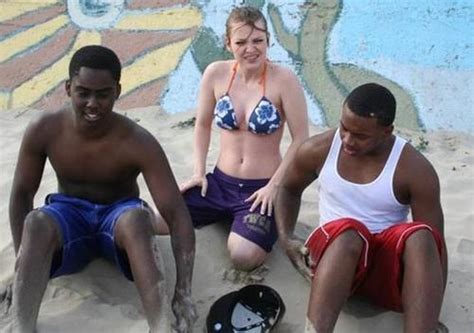 How do we know they're the hottest? Springbreak. | Interracial vacation | Pinterest | My wife ...