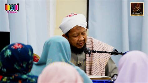 Walaupun begitu menurut hadits hr bukhari dan muslim, rasulullah saw tidak pernah mengerjakan sholat tahajud lebih dari 11 atau 13 rakaat ( jumlah rakaat dengan witir ). Ustaz Ahmad Rozaini - Tata Cara Solat Jenazah - YouTube