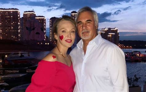 Валерий Меладзе и Альбина Джанабаева впервые спели дуэтом ...