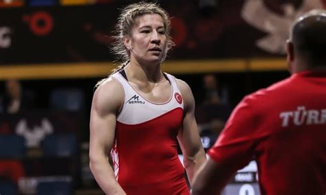 Yasemin adar is a turkish freestyle wrestler competing in the 75 kg division. Yasemin Adar dünya ikincisi oldu! | Men's Health Türkiye