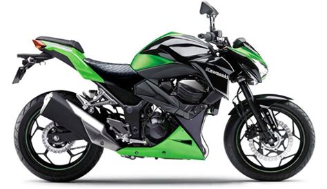 You do get three colours with new decals inspired by. Motociclismo1300cc: Kawasaki ninja 300cc Naked
