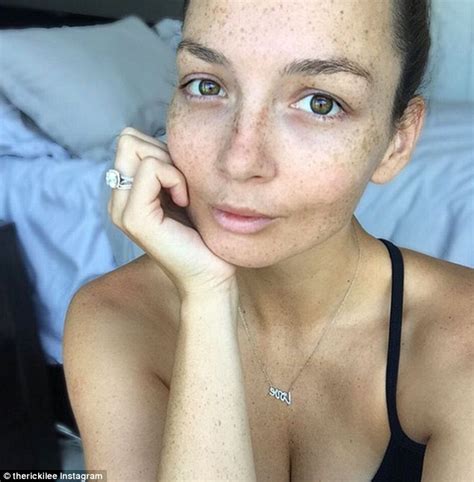 Busty redhead teen gf gives titjob and is slammed by her bf. Ricki-Lee Coulter poses for makeup free selfie as she ...