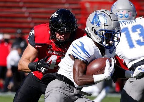 There are many reasons to use tonight's football predictions given to you by our experts. Help wanted: Is there any fix for the Memphis secondary ...