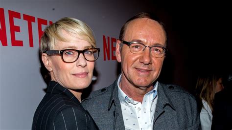 8 de abril de 1966) es una actriz y directora estadounidense. Actress Robin Wright Pulled A Claire Underwood To Get ...