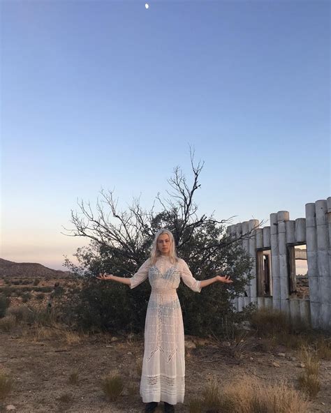 Phoebe bridgers was born on august 17, 1994 in orange county, los angeles, california, usa. Pin on Scarlett, Clemence, etc.