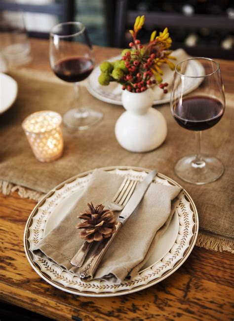 Find over 100+ of the best free dinner party images. Fall Dinner Party Ideas - Fall Entertaining Tips