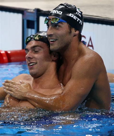 Gregorio paltrinieri e fabrizio antonelli commentano la medaglia d'oro conquistata oggi agli europei di budapest anche nella 10km current photo via alfredo falcone la presse. Olimpiadi di Rio 2016: la gara e l'abbraccio fra Gregorio ...