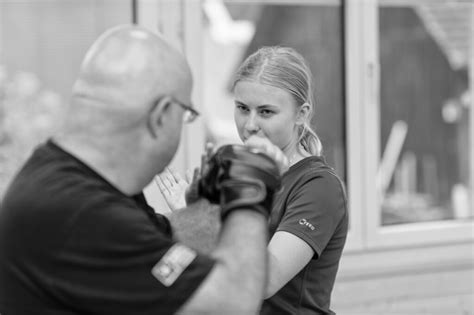 Pfadi winterthurs marvin lier (hinten) freut sich �ber die wende | keystone/ennio leanza. Starke Mädchen, starke Frauen - Kinderthur