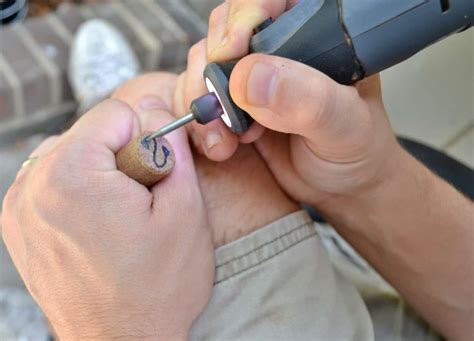 This tutorial is super easy to follow. How to DIY a Wax Seal