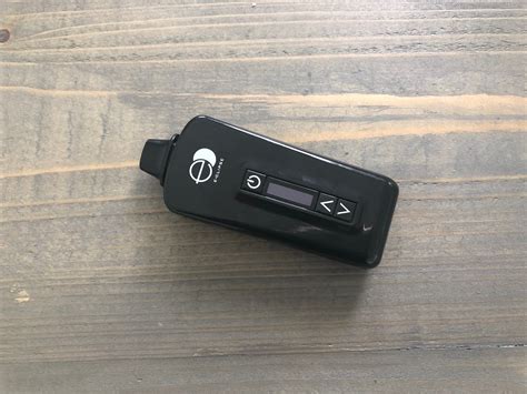 The g pen elite is a portable vaporizer for dry herb cannabis and uses conduction style heating. Eclipse Vaporizer Review: Better Than The G-Pen Elite