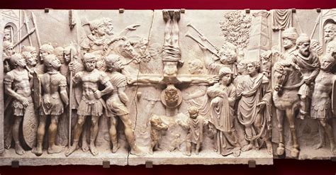 Sabia que a cruz suástica para os romanos era um símbolo solar de boa sorte? martelo do vulcano: Quando a Arte encontra O Símbolo e o Mito