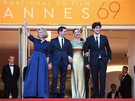 Como actor, se ha especializado en personajes introspectivos y obsesivos. Cannes Film Festival 2016 (Day 5) | Fab Fashion Fix