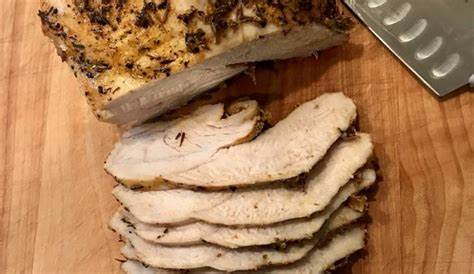 Тушеная грудка диета Тушеная грудка индейки с розмарином - STMEGI Тушеная грудка индейки с розмарином - STMEGI Тушеная грудка диета