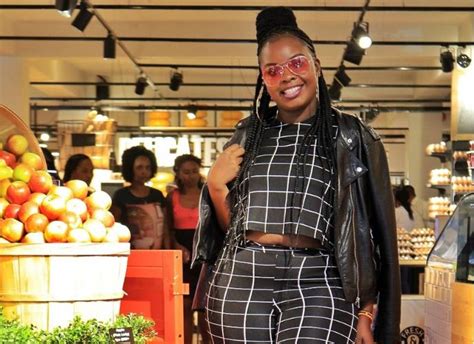 G tak mampu ku mengampuni diriku mama em bila ku cerna harunya arti doamu c yang kau panjatkan untukku saat ku bawa diriku g d semakin dalam ku terjatuh. PHOTOS - Bahati's Baby Mama Yvette Obura Flaunts Flat ...