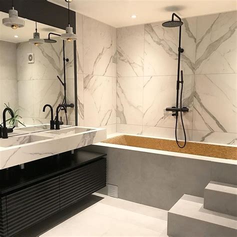 The best bathroom remodel ideas can sometimes be easy bathroom remodel ideas. Small Bathroom Trends 2020: Photos And Videos Of Small ...