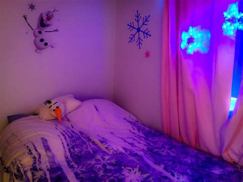 (the world is one big entity.) Snowflake fleece bedding and wall snowflake decals from ...