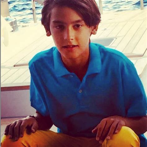 Kiran adalah cucu semata wayang ratna sari dewi, istri soekarno yang berdarah jepang dengan nama lain naoko nemoto. Cucu Bung Karno Frederik Kiran Soekarno kini sudah remaja ...