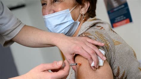 Vaccination contre le Covid-19 : aucun effet indésirable ...