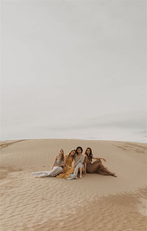 Little Sahara Fashion Photoshoot | Photoshoot, Desert photoshoot ideas, Sand dunes photoshoot