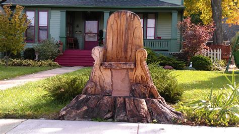 Check spelling or type a new query. This tree stump chair is in a town near my home, how ...