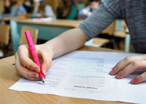 Fiecare probă durează 1 oră. Calendarul examenelor de Evaluare Nationala si de ...