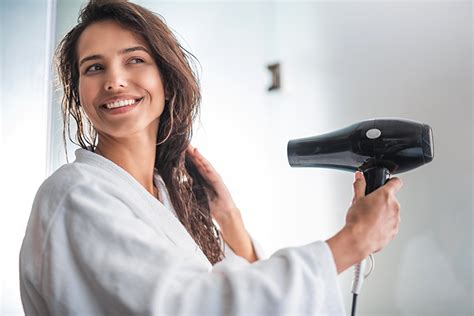 To blow a back section straight, tilt your head forward, place a paddle brush an inch below the roots to hold them taut and aim the. The Best Way To Blow Dry Hair Quickly