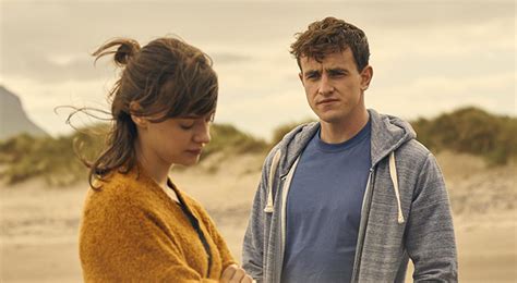 Honest, tender, beautiful and heartfelt, it is surely one of normal people premieres on bbc iplayer on 26 april in the uk and on hulu on 29 april in the us. Normal People Dizisi Konusu ve Oyuncuları | Mandalinyo