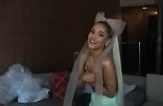 ariana grande topless nude sexy nudes fappening tits gif leaked fake leaks arianagrande her covered instagram videos fap thefappeningblog