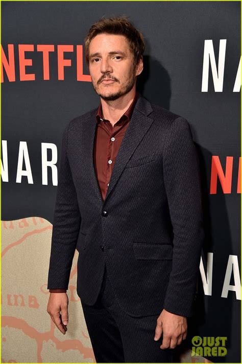 Pedro pascal's mandalorian may die soon. Castle of News: Pedro Pascal en la Premiere de "Narcos"