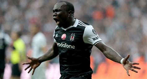 .bir açıklama yaparak trt spor ekranlarına veda ettiğini duyurmuştu. Vincent Aboubakar yeniden Beşiktaş'ta - TRT Spor - Türkiye ...