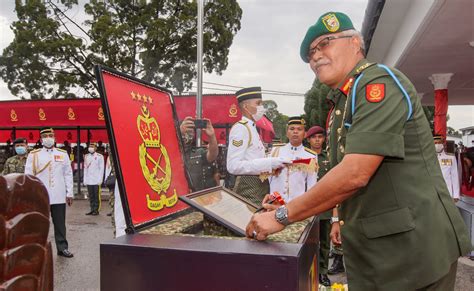 Senarai ipta di seluruh malaysia. 1 RRD Kini Batalion Infantri Istiadat - Berita Tentera ...