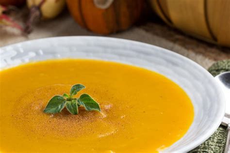 It is a countertop appliance that is used to simmer food at a reduced temperature for a longer period of time. Slow Cooker Squash Soup | Recipe | Squash soup, Diabetic recipes crockpot, Easy soup recipes