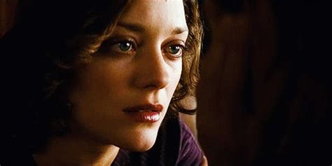 Архивировано с оригинал 9 мая 2013 г. Marion Cotillard as Mal | Film, L impossible