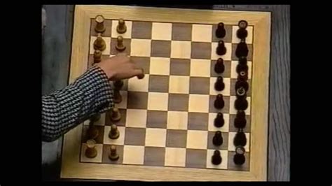 This is the round 11 game from the world chess championship match of 1985 between anatoly karpov and garry kasparov. Garry Kasparov vs Anatoly Karpov - YouTube