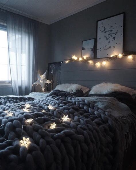 Fill that ao3 tag with rarepairs. grey bedroom | Tumblr